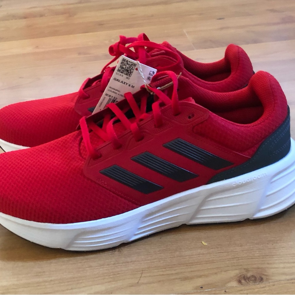 Adidas Galaxy 6 Athletic Shoes Size 11.5  NWOB